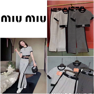 ชุดเซ็ต MIU MIU STRIPE CROP TOP WITH TROUSERS