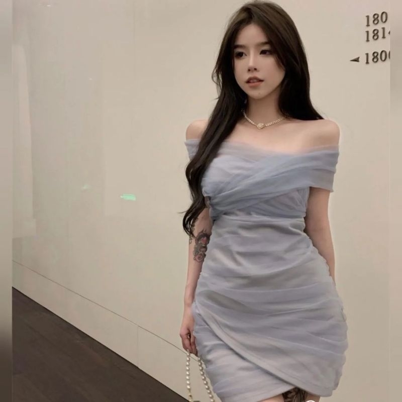 Stylista แท้💯ตรงปก✨พร้อมส่ง-ร้านนี้มีเลย✅ไม่ต้องเช็ค*ส่งไว💐เดรสเปิดไหล่ไขว้หน้าแต่งจับย่น ชุดออกงานสี ชมพู ฟ้า - รูปที่ 5