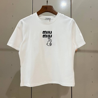 MIU MIU CHINESE NEW YEAR COLLECTION RABBIT LOGO EMBROIDERED COTTON T-SHIRT มิวมิว กระต่าย