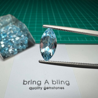 บลูโทแพส (sky blue topaz) 12x6.0 mm สีฟ้าสดใส เหลี่ยมสวยไฟเต็ม ใสไร้ตำหนิ พลอยธรรมชาติ