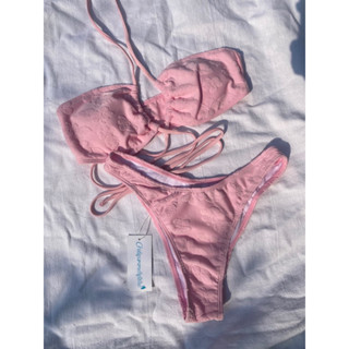 Delfina Bikini บิกินี่ ชุดว่ายน้ำ ผ้าดีเทลลายชบา ซัมเมอร์ซัมใจ (พรีออเดอร์)