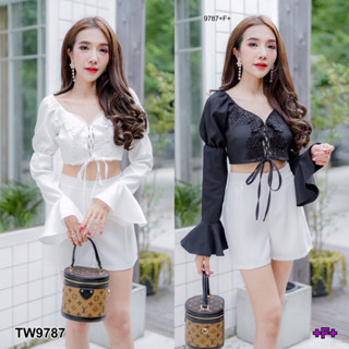 TW9787 Set 2 ชิ้น เสื้อแขนยาวต่อระบาย+ กางเกงขาสั้น