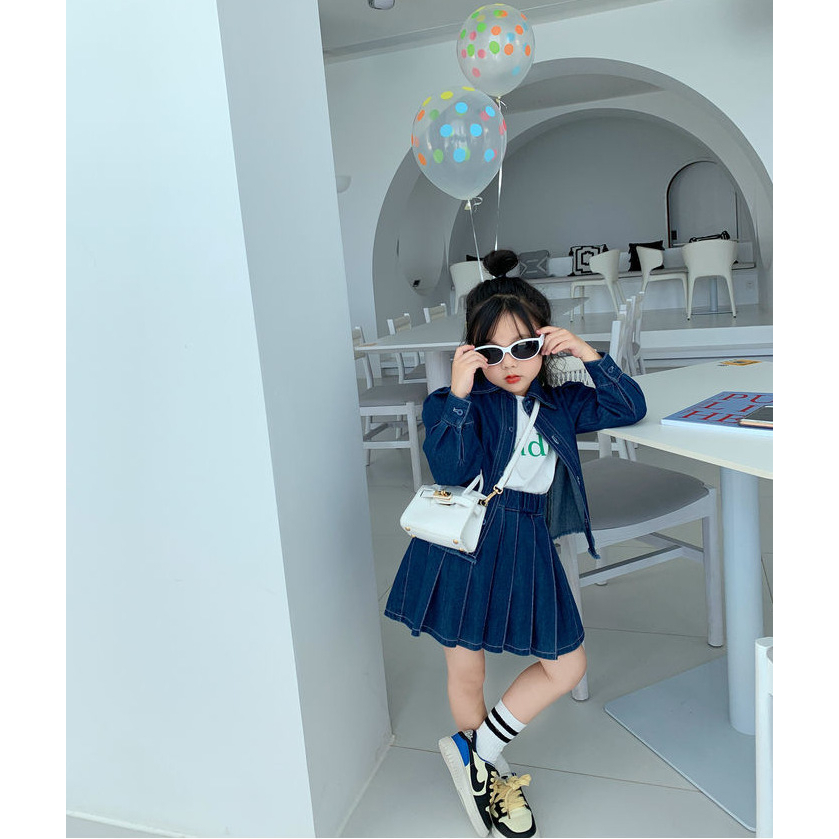 jqk ชุดเซ็ตยีนส์เด็กผู้หญิง เสื้อแขนยาว+กระโปรง (สียีนส์) รุ่น LL037