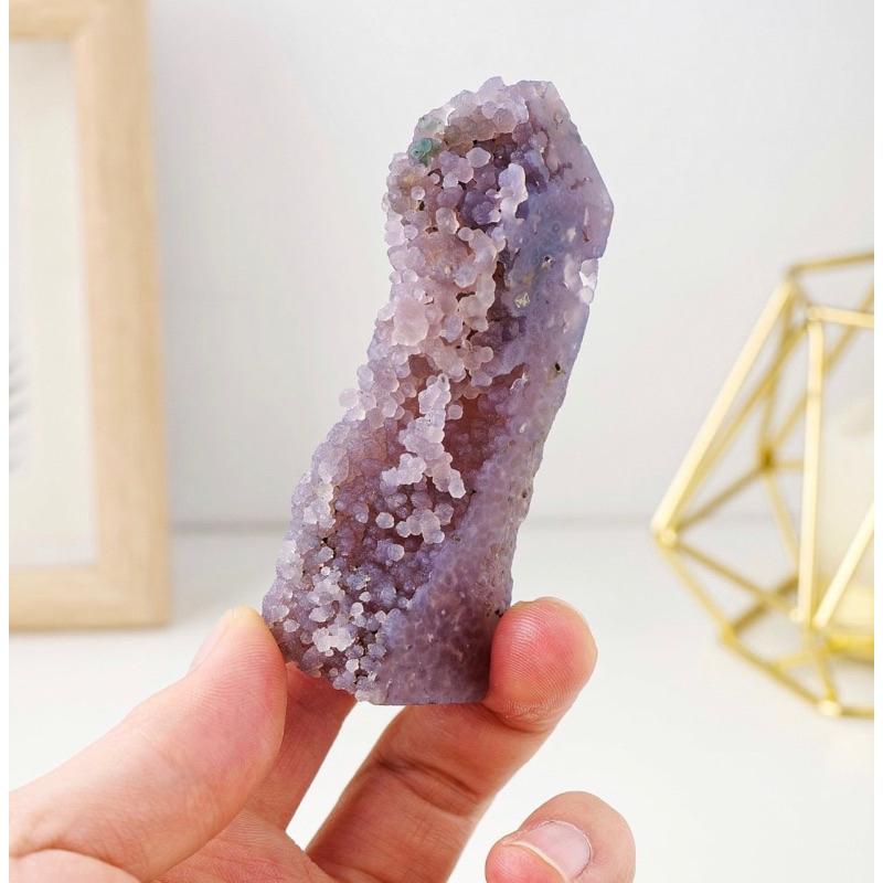 1 Pc Natural  grape agate Towers,Ramdomly Pick Tower ,Crystal Healing,Home Crystal decoration Crystal Energy Launcher,