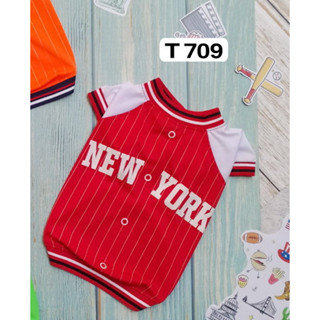 Pet clothes -Doggydolly  เสื้อผ้าแฟชั่น เสื้อผ้าสัตว์เลี้ยง เสื้อผ้าหมาแมว เสื้อยืด คอกลม NEW YORK  T709 ไซส์ 1-9 โล