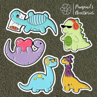 🇹🇭 พร้อมส่ง : 🦕 เข็มกลัดเซ็ทแก๊งค์ไดโนเสาร์แสนน่ารัก | Cute Dinosaur Gang Enamel Brooch Pin Set.