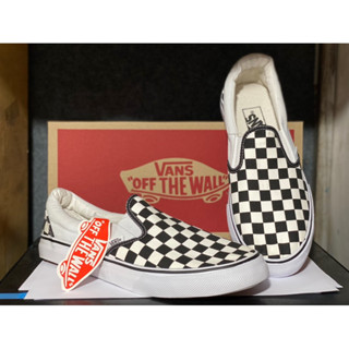 !!!รองเท้าราคาถูกจากโกดังใหญ่!!!รองเท้าผ้าใปแวนแปบสวมลายตาราง(Vans slip on )มีsize หญิงและชาย 36….45(ฟรีกล่องถุกศู)