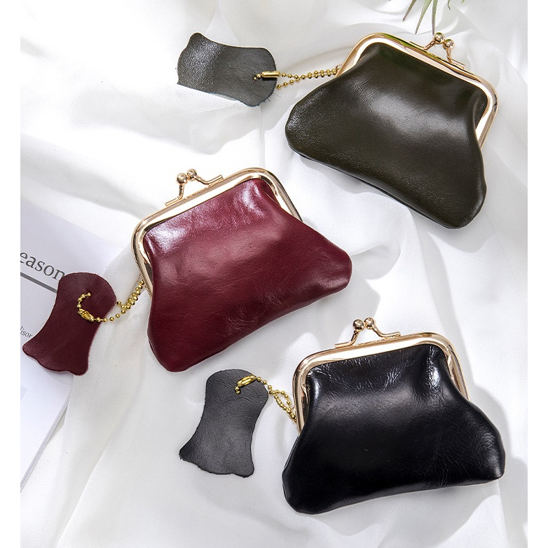 กระเป๋าป๊อกแป๊ก หนังวัว หนังแท้ เงา สวยมาก ขนาดเล็ก กะทัดรัด พกพาง่าย น่ารักน่าใช้มาก ใส่เงินย่อย เหรียญ