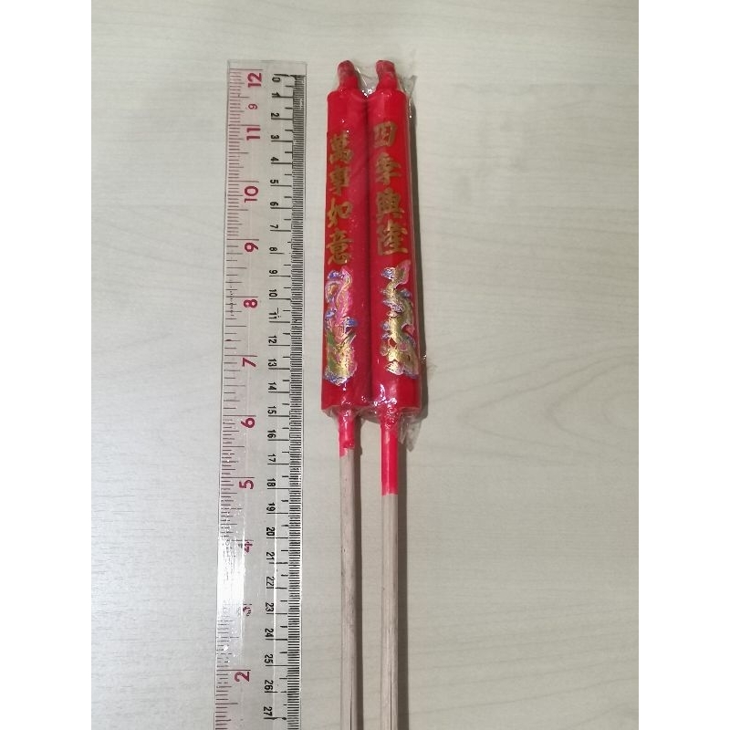 เทียนแดงไหว้เจ้า​ เทียน​ขาไม้​ ยาว​ 15 ซม.​ (เทียน​ B)