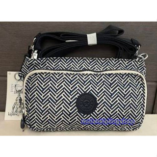 ส่งฟรีEMS  Kipling Myrte Small 2 IN 1 Crossbody and Pouch - Urban Chevron