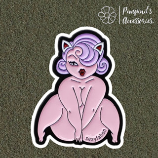 🇹🇭 พร้อมส่ง : 👩🏻‍🦰 เข็มกลัดลายสาวอวบผมม่วงแสนเซ็กซี่ | Sexy Chubby Purple Hair Girl Enamel Brooch Pin.