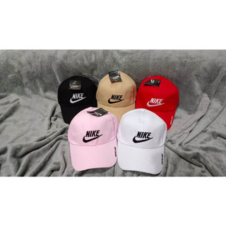 หมวกแก๊ป nike ผ้าปักลาย 029  สินค้าพร้อมส่งค่ะ