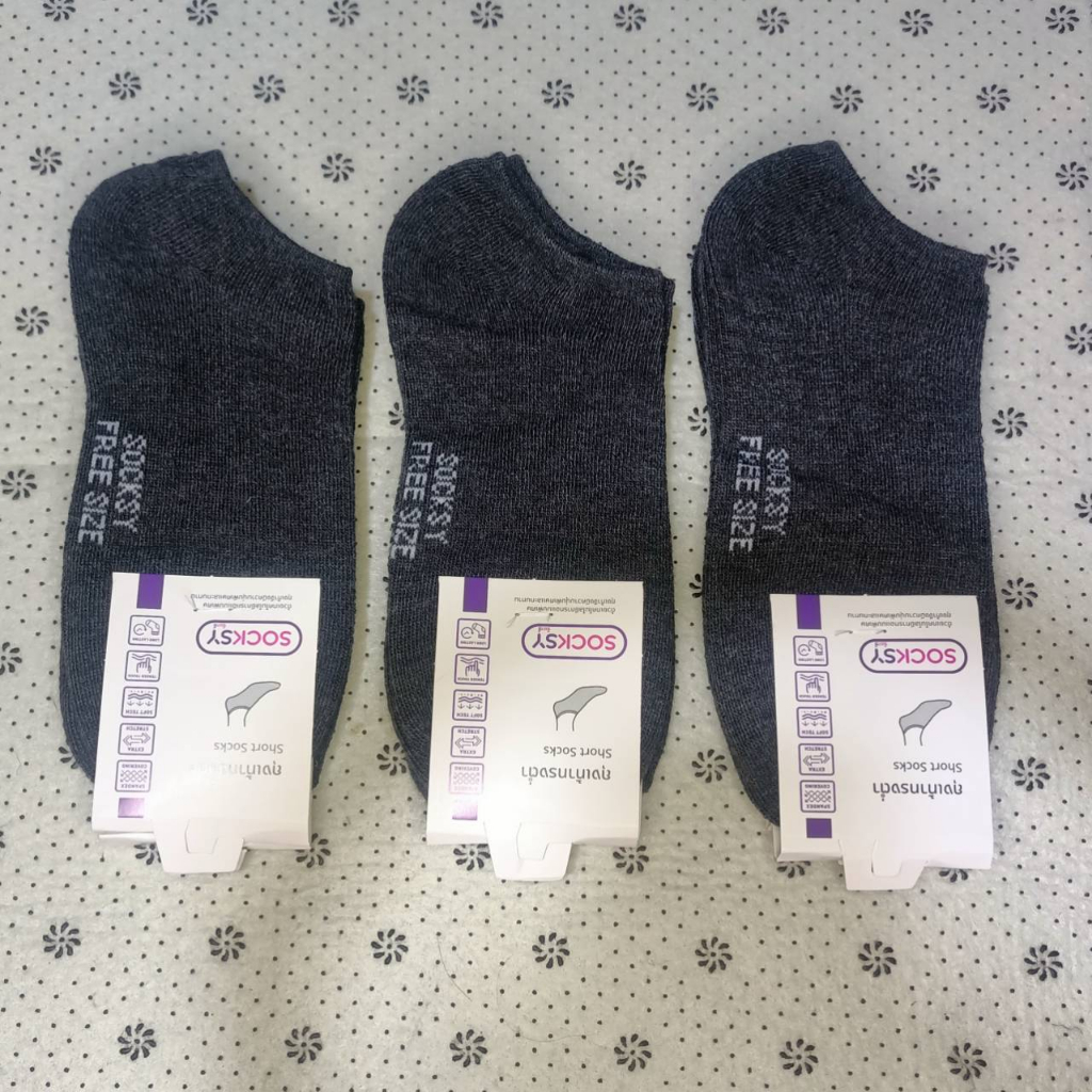 ถุงเท้าข้อว้าวเนื้อผ้าดี งานSocksy สินค้าขายดี ใส่ได้ทั้งหญิงทั้งชาย มี4สีให้เลือก โหลมี12คู่