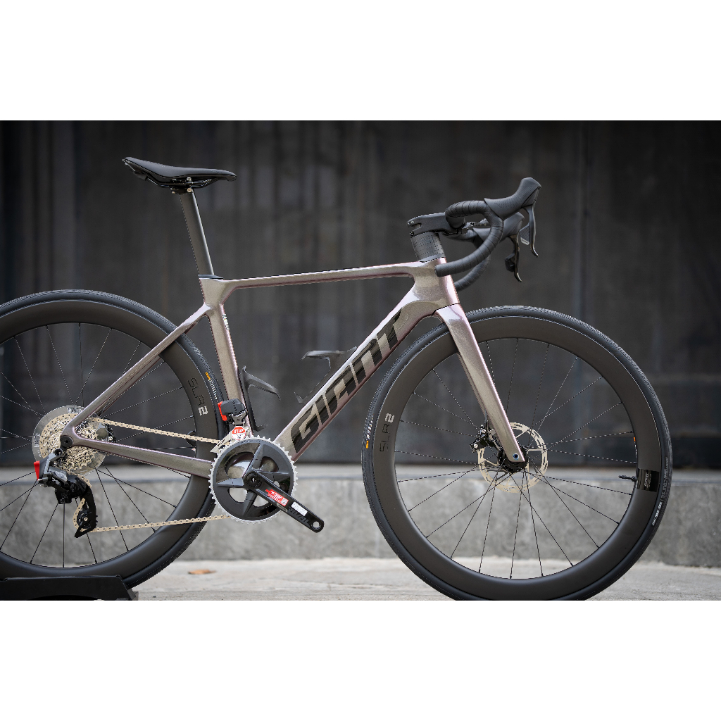 จักรยานเสือหมอบ Giant Propel Advance 1 Disc 2023 + SRAM Rival eTap AXS 12sp. สี Orion Nebula