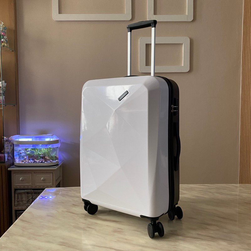 🧳กระเป๋าเดินทาง Caggioni 24 นิ้ว สีขาวโอโม่ ⚪️ มันวาว น้ำหนักเบา มือ 1