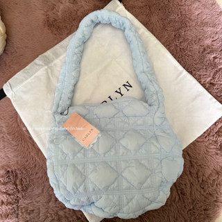 Carlyn Soft M Blue ของแท้