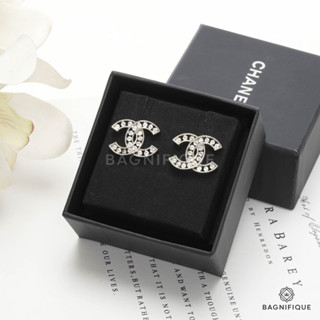 CHANEL EARRING CC LOGO 2 CM SILVER CRYSTAL SHW