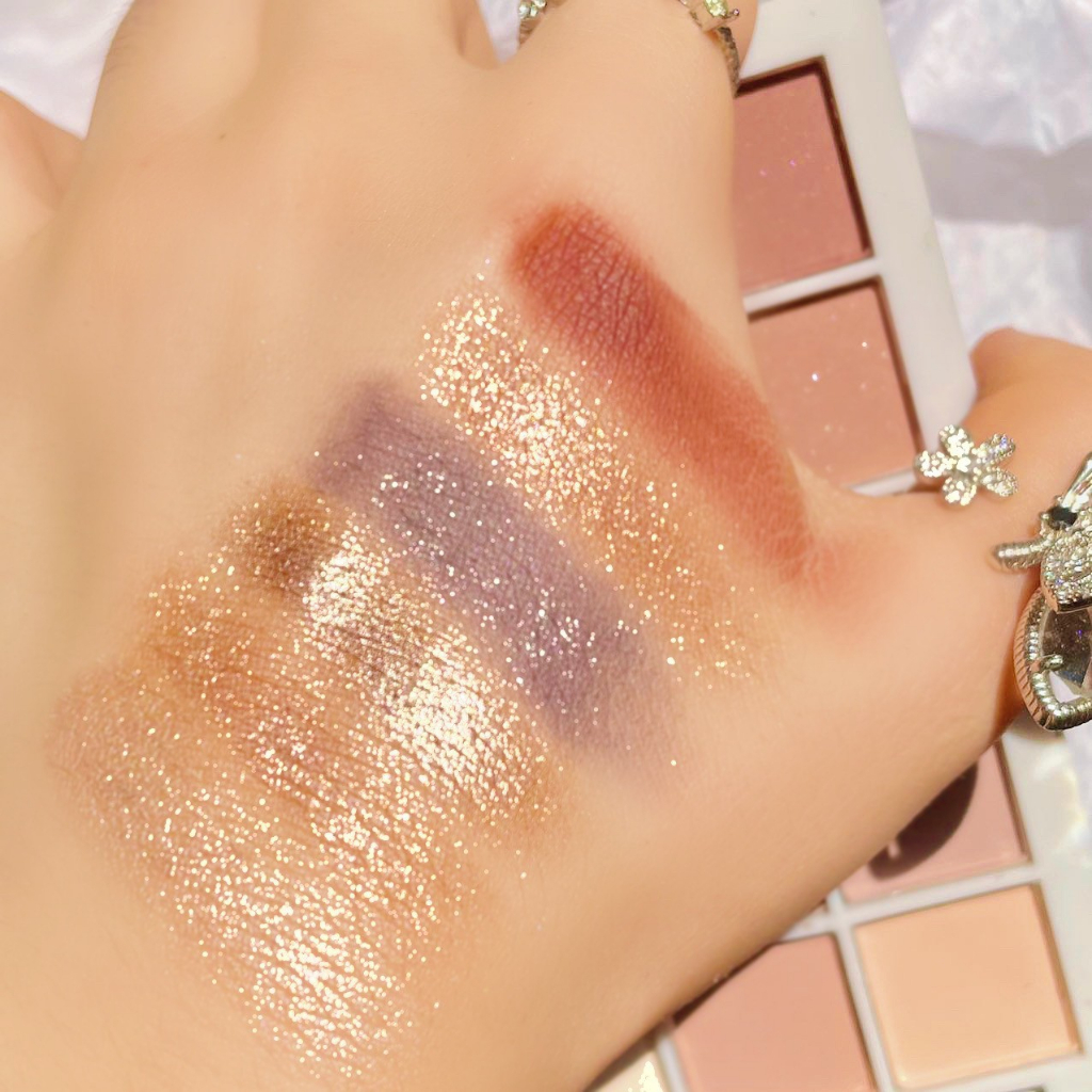 XIAOYUMI 611 พาเลทอายแชโดว์ 25 สี เนื้อใยไหม เนื้อแมท ประกายชิมเมอร์ กลิตเตอร์ สีโทนนู้ด กันน้ำ ติดทน Eye Shadow Palette - รูปที่ 3