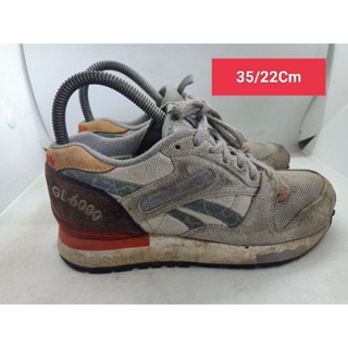 Reebok Size 35 ยาว 22 รองเท้ามือสอง ผู้หญิง ผู้ชาย ผ้าใบ แฟชั่น ทำงาน ลำลอง เดิน  เที่ยว วิ่ง ออกกำลังกาย