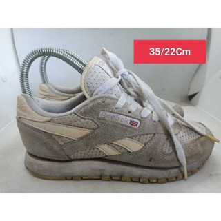 Reebok Size 35 ยาว 22 รองเท้ามือสอง ผู้หญิง ผู้ชาย ผ้าใบ แฟชั่น ทำงาน ลำลอง เดิน  เที่ยว วิ่ง ออกกำลังกาย