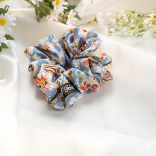 teller of tales scrunchies - caroline (summertime collection)