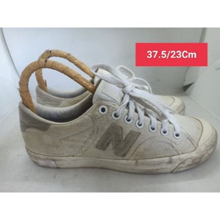 New balance Size 37.5 ยาว 23 รองเท้ามือสอง ผู้หญิง ผู้ชาย ผ้าใบ แฟชั่น ทำงาน ลำลอง เดิน  เที่ยว วิ่ง ออกกำลังกาย