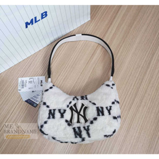 ของแท้ 💯% MLB Dia Monogram Fur Hobo Bag สะพายโฮโบ ขนเฟอร์ ขนปุย ขนนุ่มนิ่ม