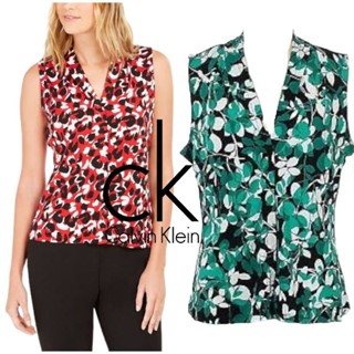 Calvin Klein : Green Floral Print Sleeveless top ( แขนกุดสีเขียว )