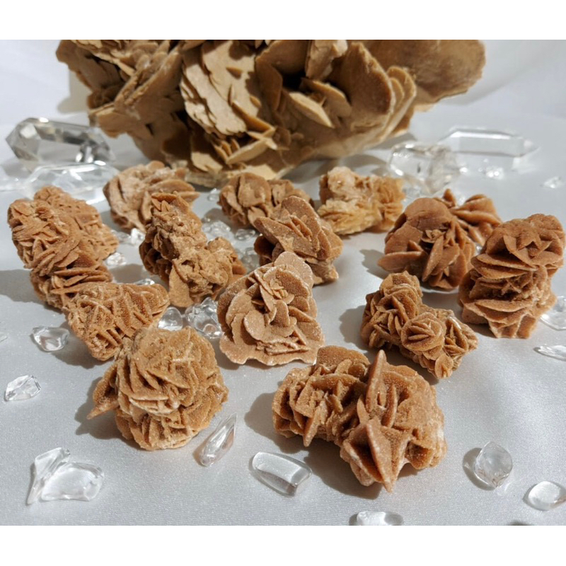 1 Pc Random Pick Desert Rose Selenite, Selenite Crystal, Desert Rose Pocket Stone, Rough Gypsum Dese