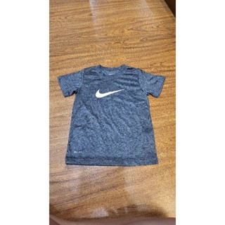 ส่งฟรี! เสื้อ Nike เด็ก แท้ ขนาด 5-6 ขวบ จากอเมริกา