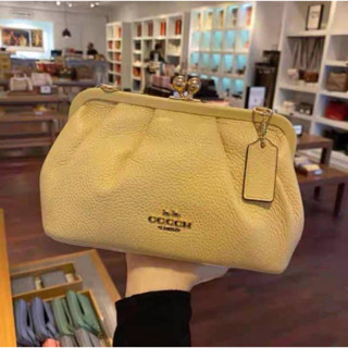 👑ผ่อน0%~แท้100%👑 กระเป๋าสะพาย NORA KISSLOCK CROSSBODY (COACH C2875)