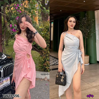 TT18556 เดรสยาวปาดไหล่ รูดปรับเองได้ กระโปรงข้างเปิด Long dress off the shoulder. Swipe can adjust by yourself. Side ski