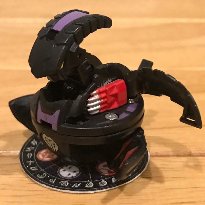 Bakugan Darkus Alpha Percival บาคุกันเพอซิวัลร่างเกม ขนาดบี2