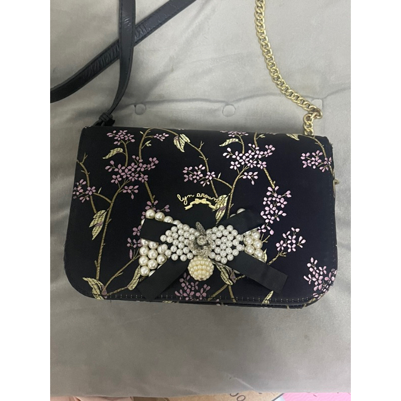 กระเป๋า lynaround สวยมากจ้า