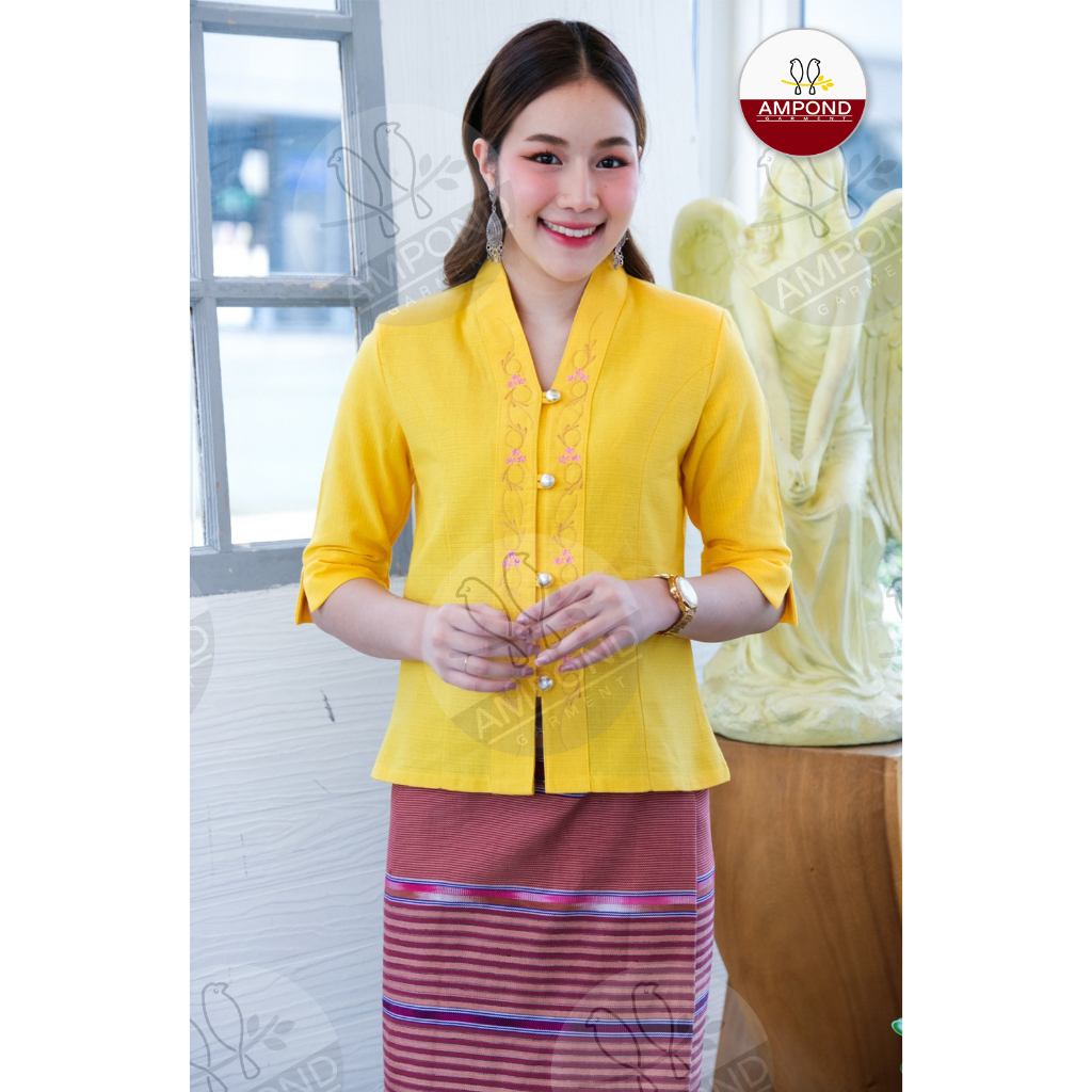 เสื้อผ้าฝ้ายชินมัยผู้หญิงคอวีปักดอกแขนสามส่วนสีเหลือง