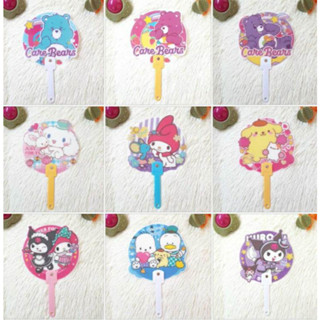 พร้อมส่งในไทย พัดพลาสติก พัดลายการ์ตูน ขนาด 17.2 เซนติเมตร ราคา 19 บาท น่ารัก น่าใช้
