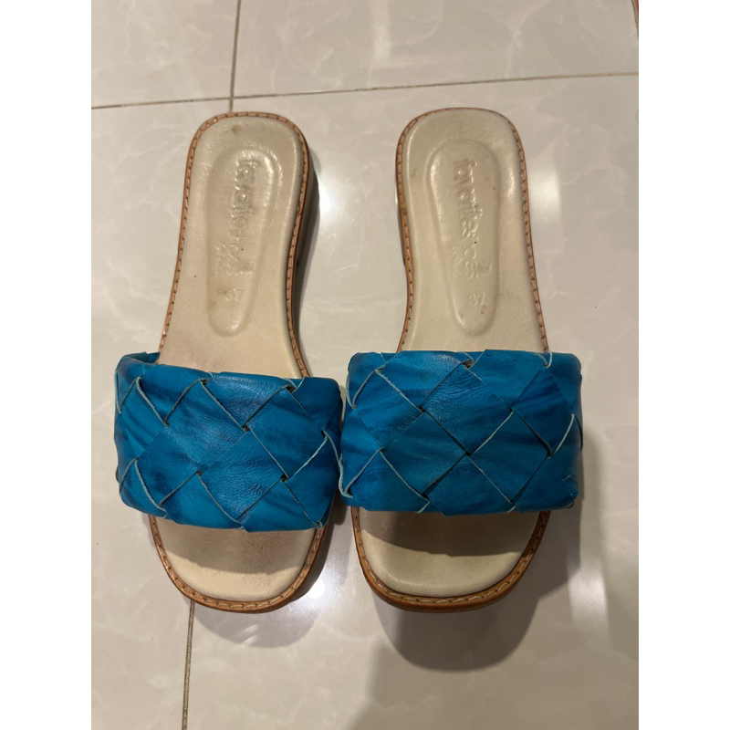 รองเท้าแตะ สีฟ้าสดใส แบรนด์ FVS Favorite Shoes By Picha