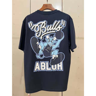 OFF-WHITE C/O CHICAGO BULLS COTTON T-SHIRT เสื้อยืดคอกลมแขนสั้น แบรนด์ออฟไวท์