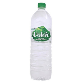 Volvic mineral water 500ml.- 1500ml. น้ำแร่ธรรมชาติ นำเข้าจาก ฝรั่งเศส🇫🇷