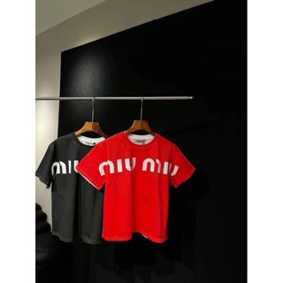 เสื้อmiu​ miuส่งฟรีมีของแถม