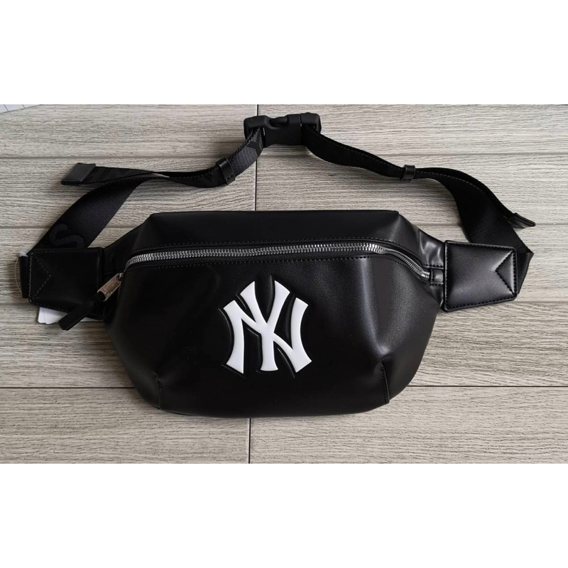 กระเป๋าคาดอก MLB แท้ unisex กระเป๋า NY แบบ PU leather