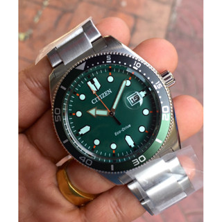 นาฬิกาข้อมือ Citizen Green Dial Eco-Drive Gent’s Watch AW1768-80X