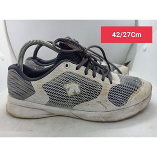 Descente Size 42 ยาว 27 รองเท้ามือสอง ผู้หญิง ผู้ชาย ผ้าใบ แฟชั่น ทำงาน ลำลอง เดิน  เที่ยว วิ่ง ออกกำลังกาย