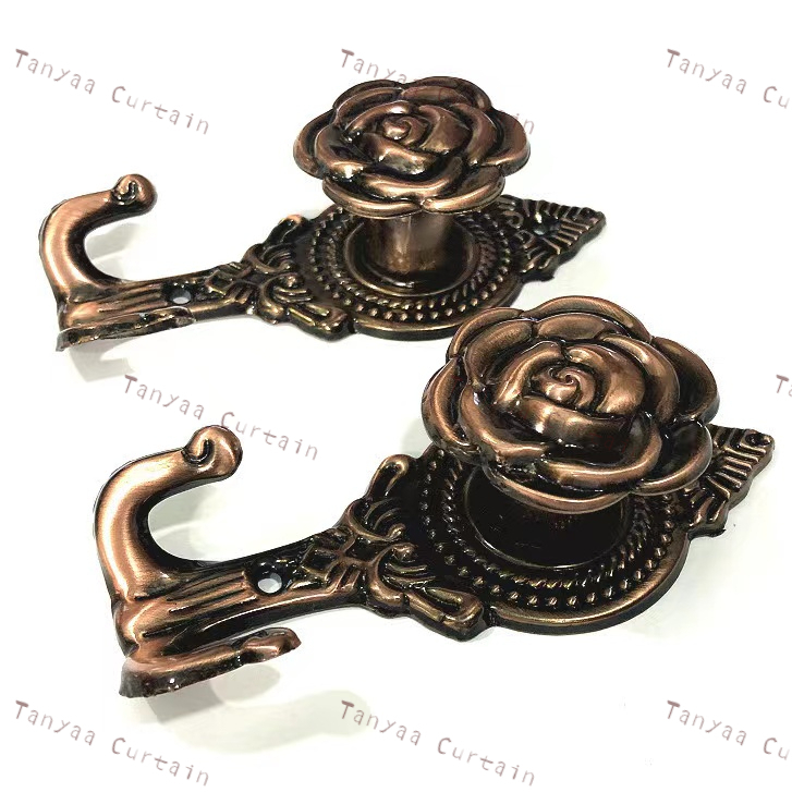 ตะขอ พร้อมพุก+สกรู ร