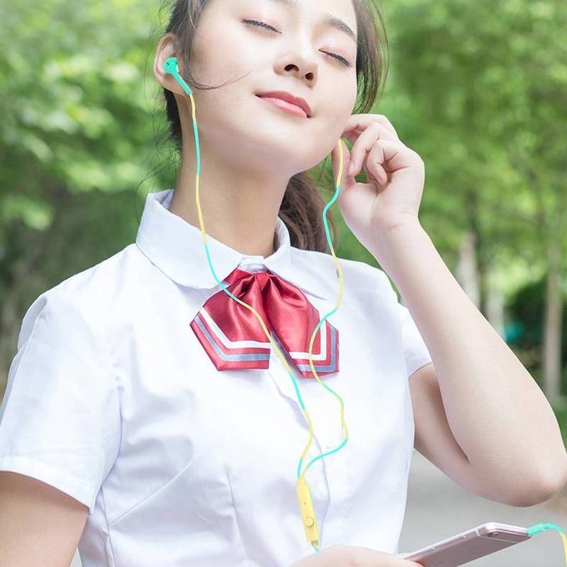 ชุดหูฟังแบบมีสายแบบกึ่งในหู 3.5 มม. รูกลม โทรศัพท์มือถือชุดหูฟังแบบมีสายควบคุมด้วยสาย macaron ใหม่ - รูปที่ 6