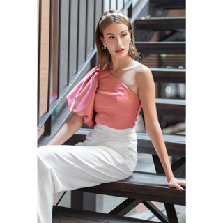 Ramsita Everly One Shoulder Top - Peach เสื้่อไหล่เดียวแขนพอง สีพีช