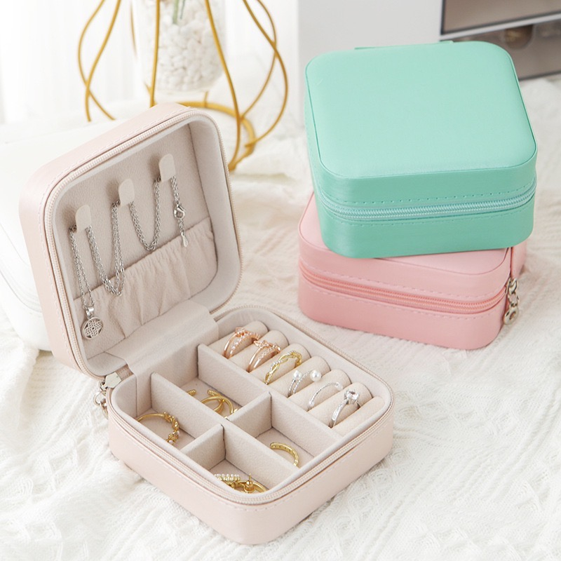 กล่องเครื่องประดับ ใส่ของ หนังPU ผ้ากำมะหยี่ เครื่องประดับแบบพกพา สำหรับใส่ต่างหูสร้อยคอ