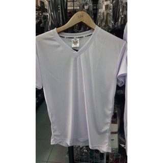 เสื้อยืดสีขาว คอวี ผ้ามันไมโคร