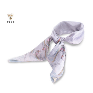 PEDZ ผ้าพันคอไหมซาตินพรีเมี่ยมพิมพ์ลายแมรี่ดักซ์สีขาว White Mariez Duck Silk Satin Premium Scarf 90x90cm