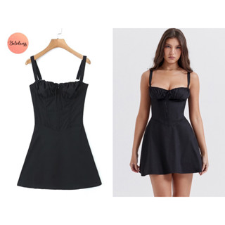 เดรสกระโปรง Freyja Black Dress 👻🎩